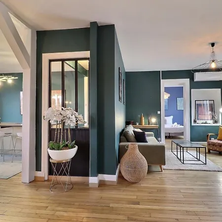 L'oasis Urbaine Au Coeur De La - Parking - Mon Groom Troyes