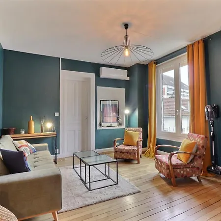 L'oasis Urbaine Au Coeur De La - Parking - Mon Groom Troyes