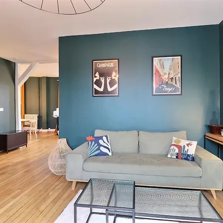 L'oasis Urbaine Au Coeur De La - Parking - Mon Groom *